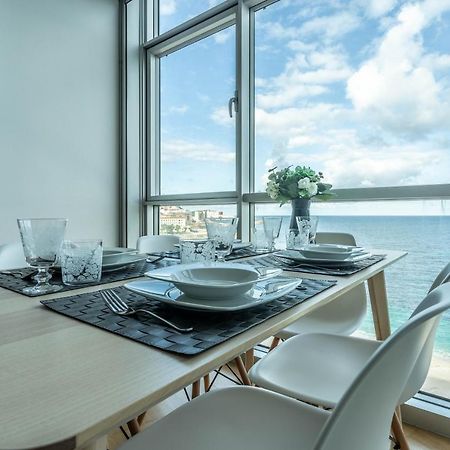 Apartamento En Primera Linea De Playa Riazor آكورونيا المظهر الخارجي الصورة
